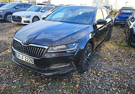 Skoda Superb L&K 2.0 TDI PANO/VIRTUAL/NAVI/TEMPO/PDC