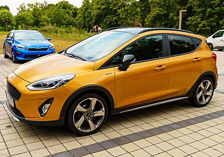 Ford Fiesta EcoBoost M-Hybrid 114kW ActiveX, SHZ, LED