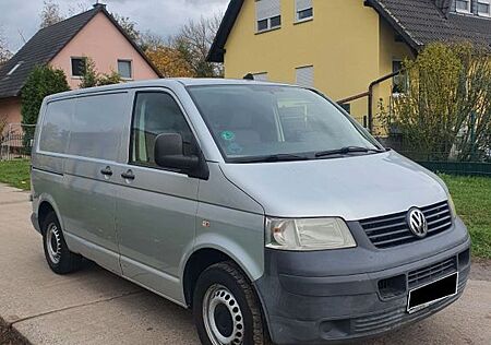 VW T5 Transporter Volkswagen Klima Standheizung 2.5 TDI AHK ZV