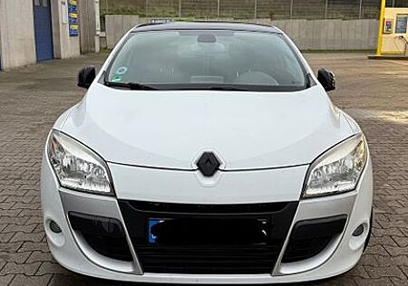 Renault Megane gebraucht kaufen Renault Megane Coupé Night & Day TCe 130 Night & Day