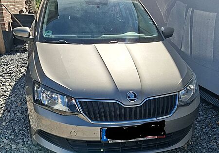 Skoda Fabia 1.2l TSI 66kW Ambition Combi