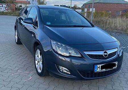 Opel Astra 1.4 ecoFLEX Edition 74kW Edition TÜV Neu!