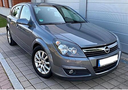 Opel Astra 1.6 Elegance Automatik Elegance