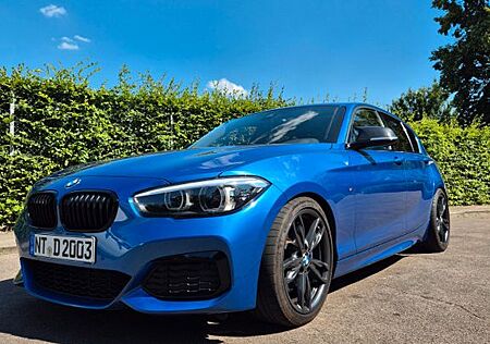 BMW 140 M140i xDrive A -