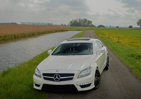 Mercedes-Benz CLS 63 AMG AMG