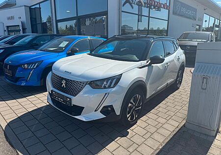 Peugeot 2008 e- GT | LMF/MFL/NAVI/SZG