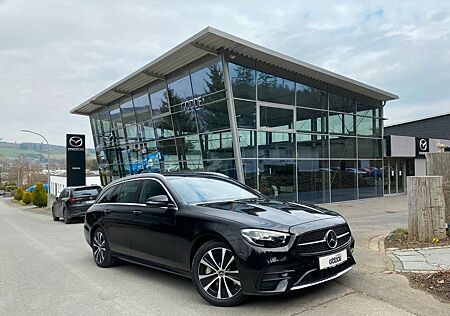 Mercedes-Benz E 300 E 300e T-Modell 320 PS AMG-Line *Winterräder*