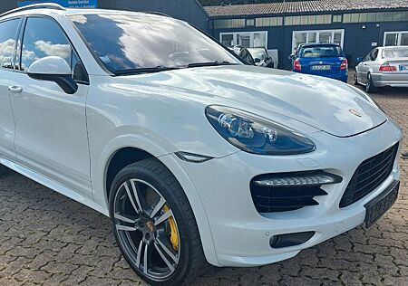 Porsche Cayenne Turbo S Leder Navi Vollausstattung