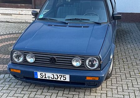 VW Golf Volkswagen 2