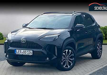 Toyota Yaris Cross 1,5 Hybrid Team D Winter + Safety