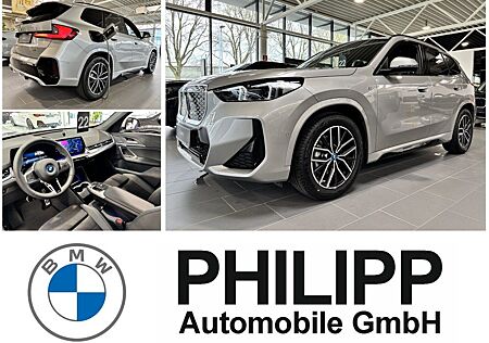 BMW iX1 eDrive20 M Sportpaket 18" AHK 0,25% Premium