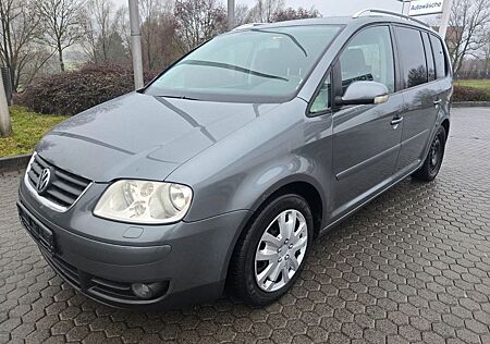 VW Touran Volkswagen 1.6 FSI Trendline