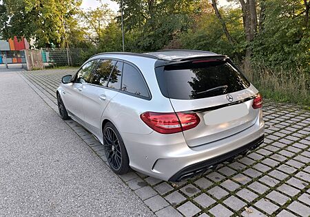 Mercedes-Benz C 63 AMG Mercedes-AMG C 63 T Mercedes-AMG