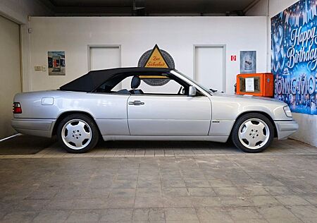 Mercedes-Benz E 500 A124 E50 M113 FINAL EDITION AMG Cabriolet