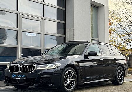 BMW 520dA xD*ACC*M SPORT*PANO*LASER*KAM*HEAD UP*KEY*