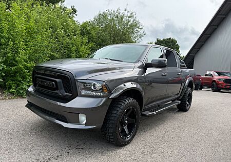 Dodge RAM 1500 HEMI 5.7L CREW CAB LARAMIE SPORT