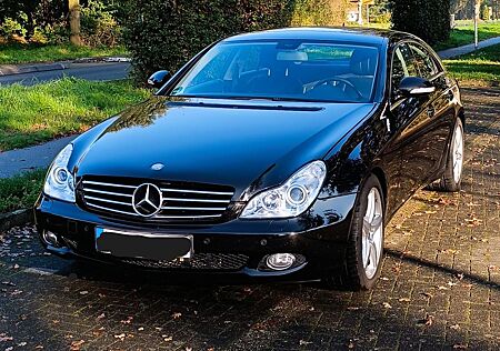 Mercedes-Benz CLS 500 -