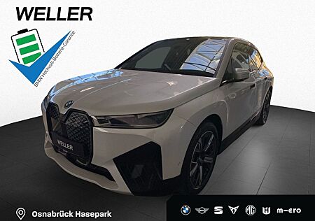 BMW iX 50 Sport,SkyLo,HUD,DAPro,H/K,360°,2Achs