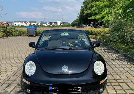 VW New Beetle Volkswagen 2.0 Cabriolet -