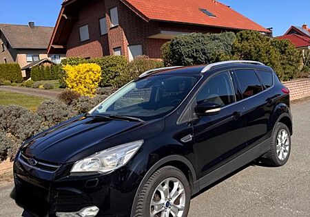 Ford Kuga 2,0 TDCi 4x4 103kW Titanium Titanium