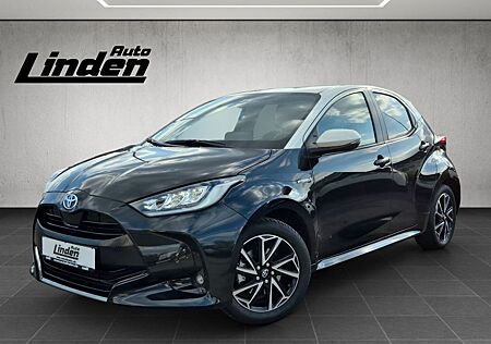 Toyota Yaris Hybrid Style LED Kamera Carplay Leder