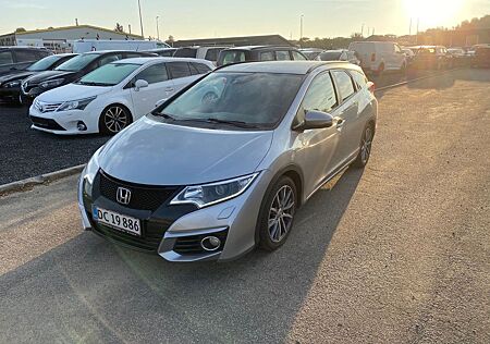 Honda Civic 1.6 i-DTEC Elegance Tourer
