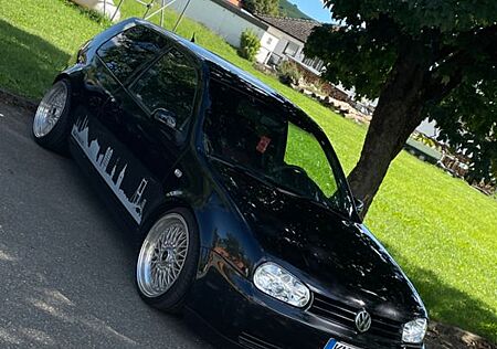 VW Golf Volkswagen 4 1.8t Aum