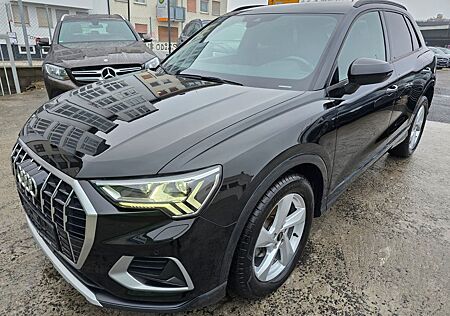 Audi Q3 35 TDI quattro advanced 2,0 TDI Sline Interie