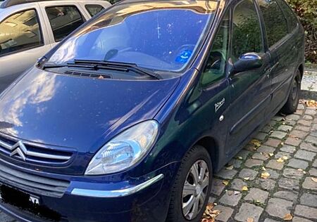 Citroën Xsara Picasso 2.0 16V Exclusive Automatik