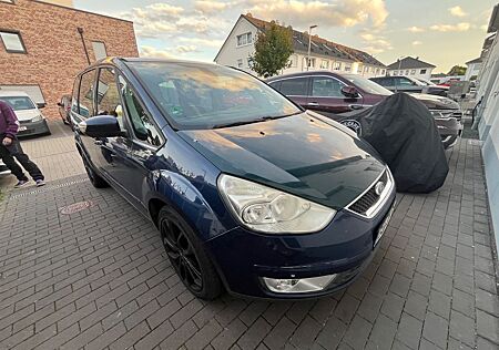 Ford Galaxy 2,0 TDCi 96kW DPF Ghia Ghia