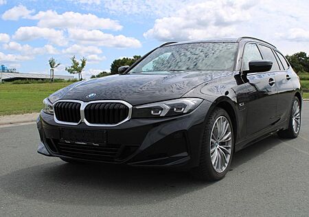 BMW 320 Hybrid AHK Sportsitz Drive Assist 18 Zoll LE