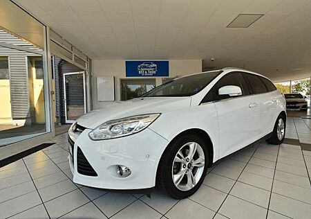 Ford Focus Turnier Champions Edition SHZ Klima Xenon