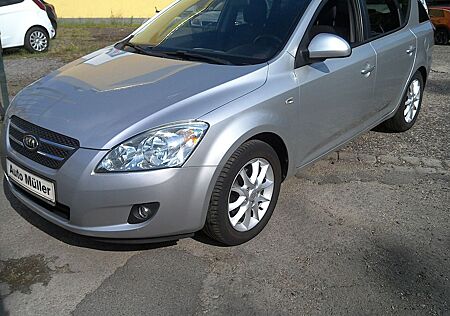 Kia Cee'd / Ceed Sporty Wagon 1.6 CVVT Spirit
