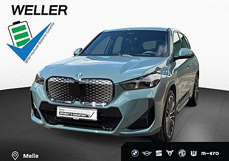 BMW iX1 xDrive30 459,-/0Anz M-Sport AHK PANO HUD 20"
