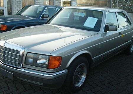 Mercedes-Benz S 260 - W126SE