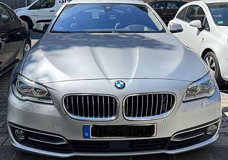 BMW 525d Touring Modern Line , Top Ausstattung