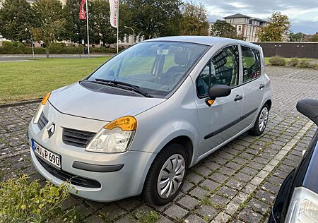 Renault Modus Cité 1.2 16V 55kW Cité