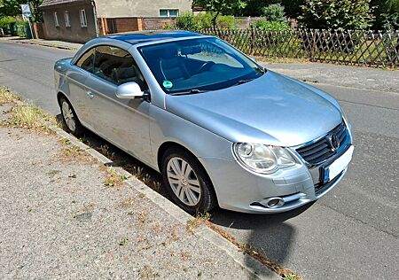 VW Eos Volkswagen 2.0 FSI Standard