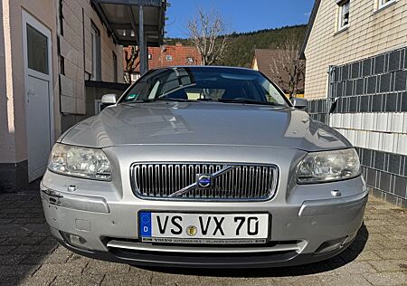 Volvo V70 d5 185ps