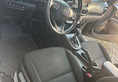 Hyundai Kona 1.0 T-GDI 48V-Hybrid Trend iMT Trend