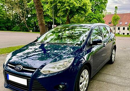Ford Focus 1,0 EcoBoost 74kW Ambiente Turnier Amb...