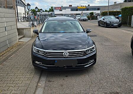 VW Passat Variant Volkswagen 2.0 TDI SCR Comfortline Varia...