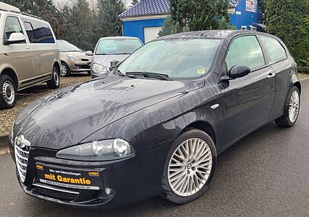 Alfa Romeo 147 Alfa 1.6 TS 16V Sportiva HU/AU-NEU!