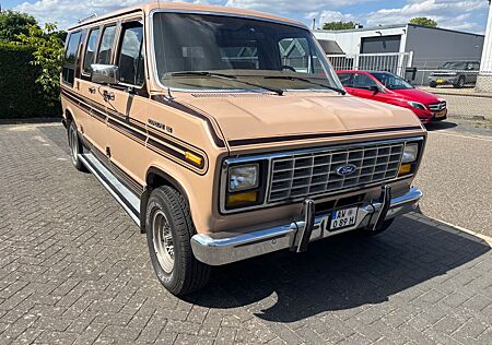 Ford Econoline F 150 Luxury Van H-Zulassung