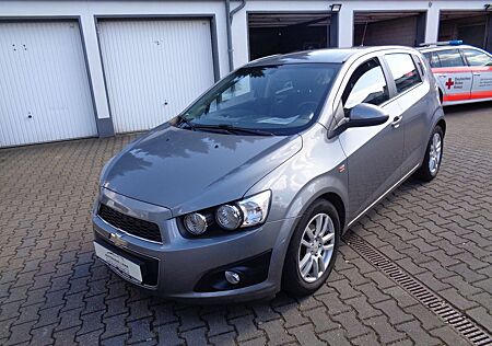 Chevrolet Aveo LTZ*135TKM*SHZ*ALU*WR*EURO5*TÜV NEU*