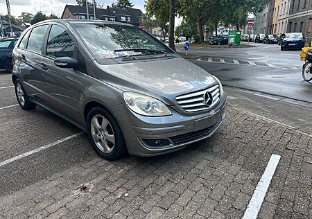 Mercedes-Benz B 200 B -Klasse