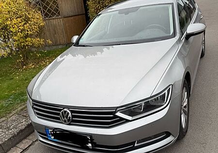 VW Passat Variant Volkswagen 2.0 TDI Comf. AHK Allwetter