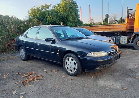 Ford Mondeo 2.5 V6 Ghia Klima