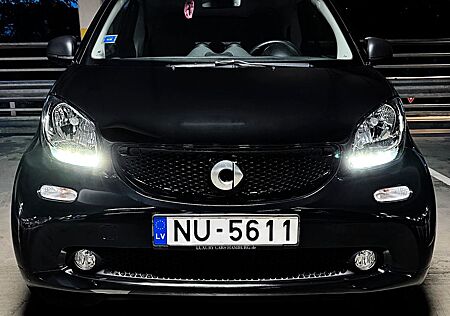 Smart ForTwo mit 90PS Turbo Motor, TipTop Zustand