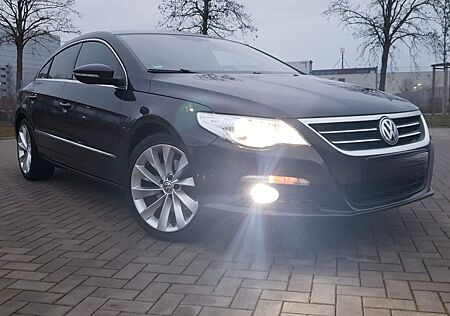 VW Passat CC Volkswagen 2.0 TDI 125kW DSG -